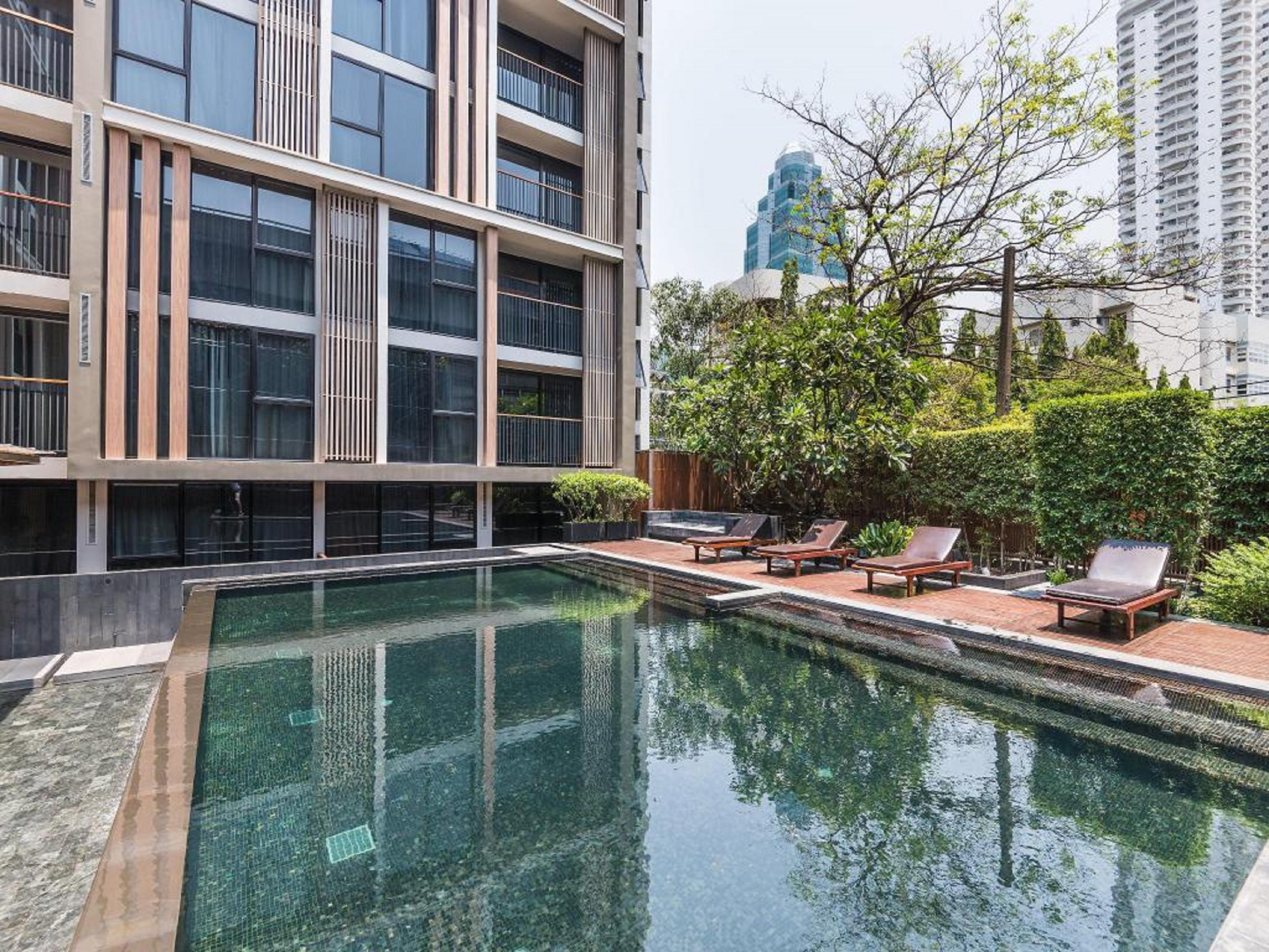 Arcadia Suites Бангкок Экстерьер фото